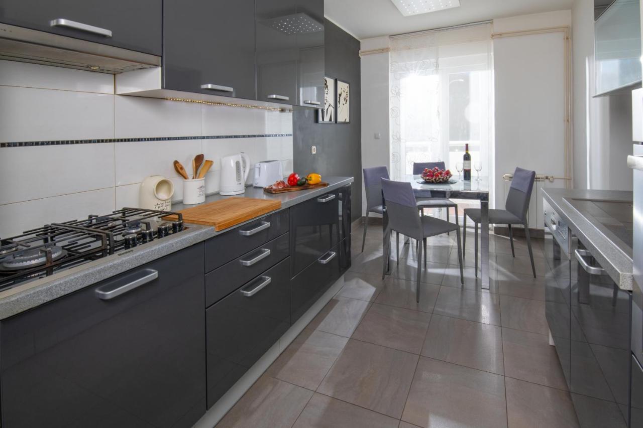 Apartman Point Pula Exterior foto